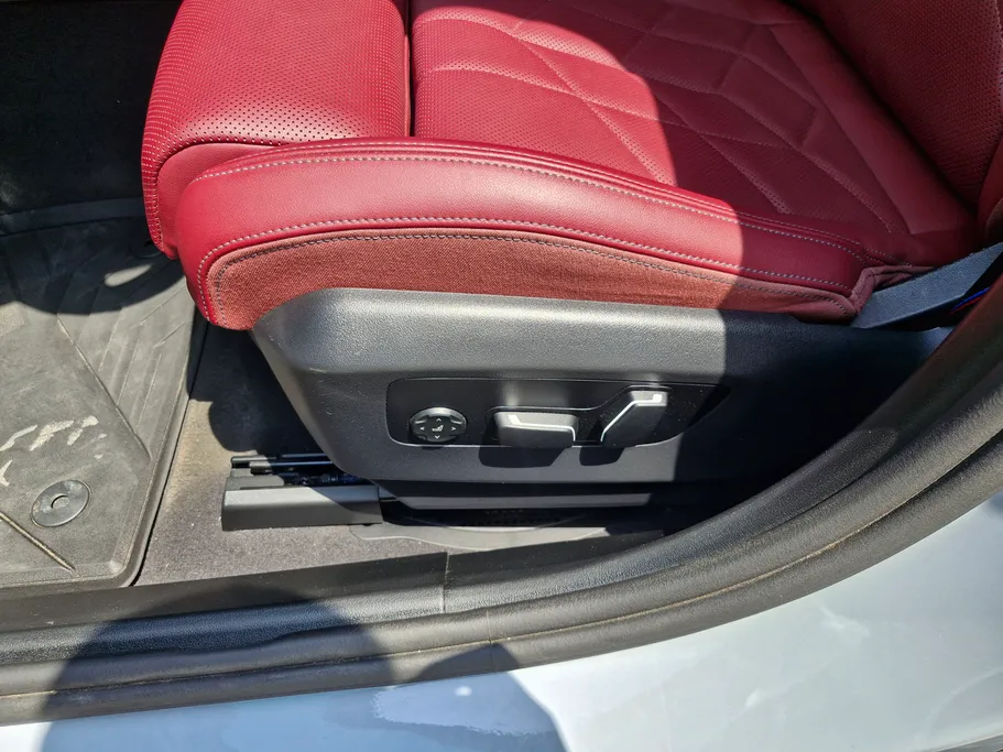 2024 BMW 5 Series 520i 