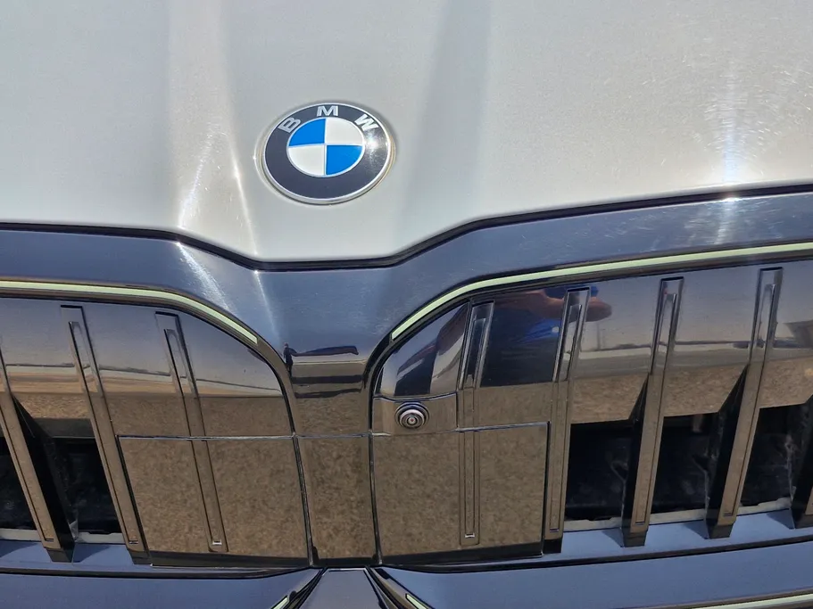 2024 BMW 5 Series 520i 