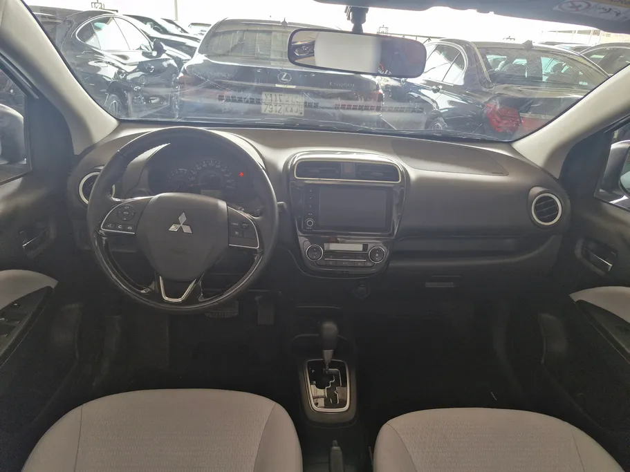 ميتسوبيشي اتراج GLX HL 2024 