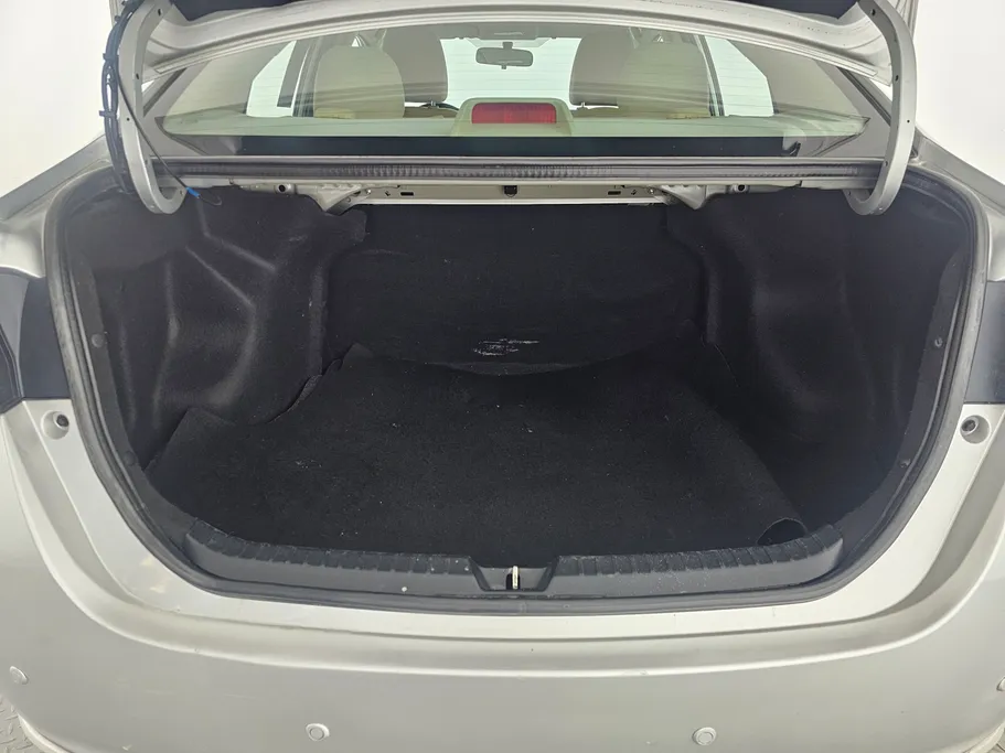 2022 Toyota Yaris  Y 