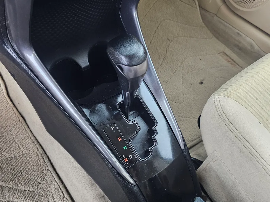 2022 Toyota Yaris  Y 