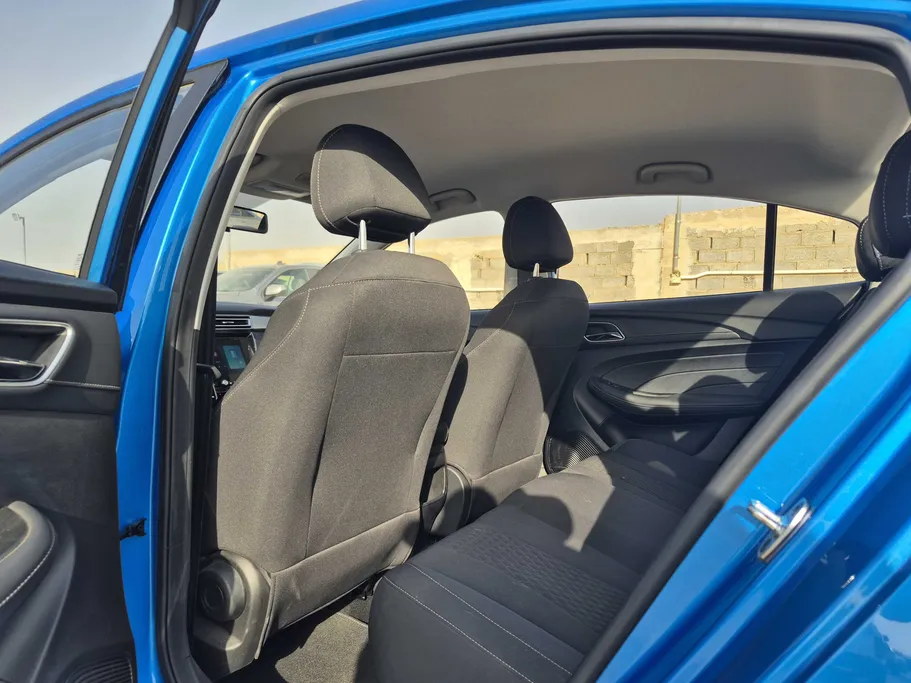 2025 MG 5 STD 