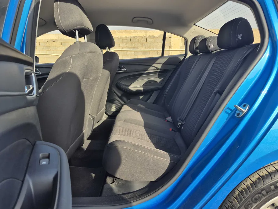 2025 MG 5 STD 