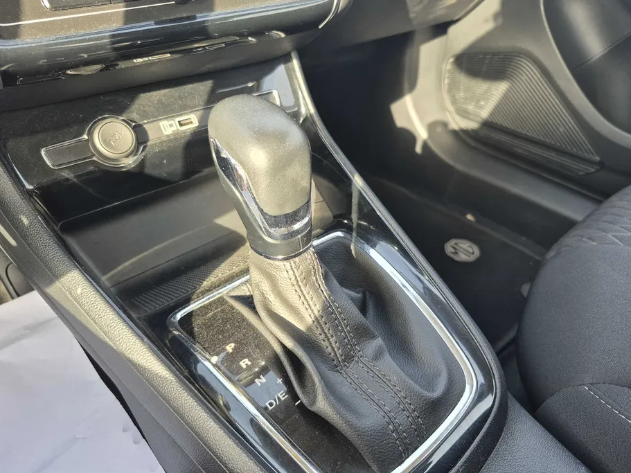 2025 MG 5 STD 