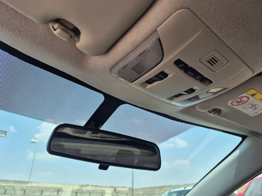 تويوتا كورولا XLI Executive Moonroof 2024 
