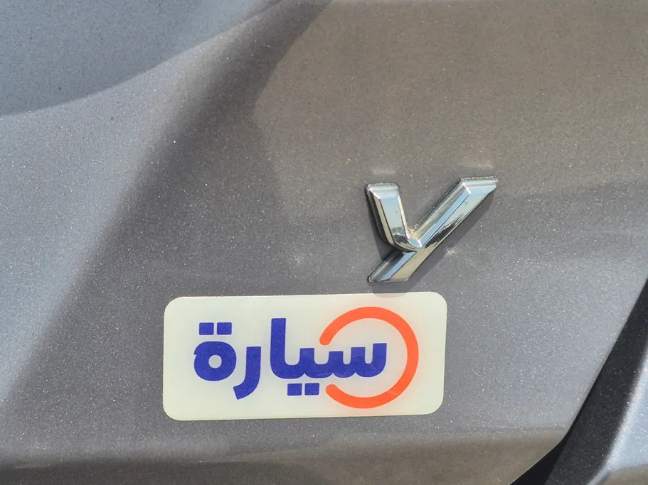 2024 Toyota Yaris  Y 