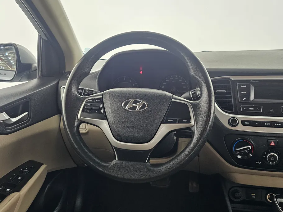 2022 Hyundai Accent Smart 