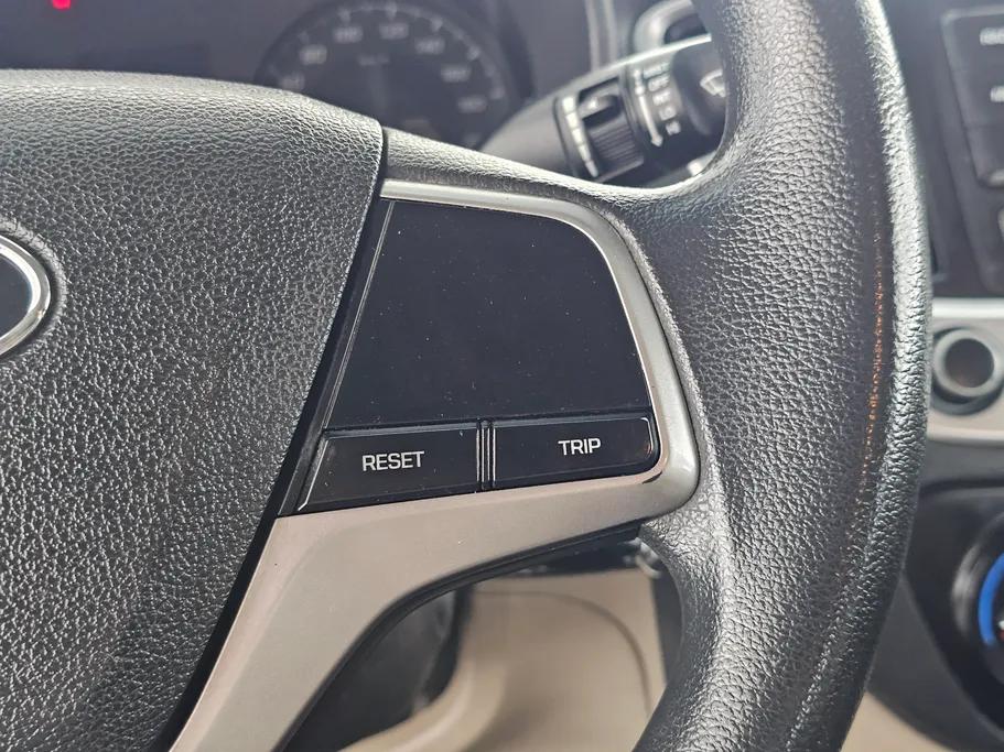 2022 Hyundai Accent Smart 