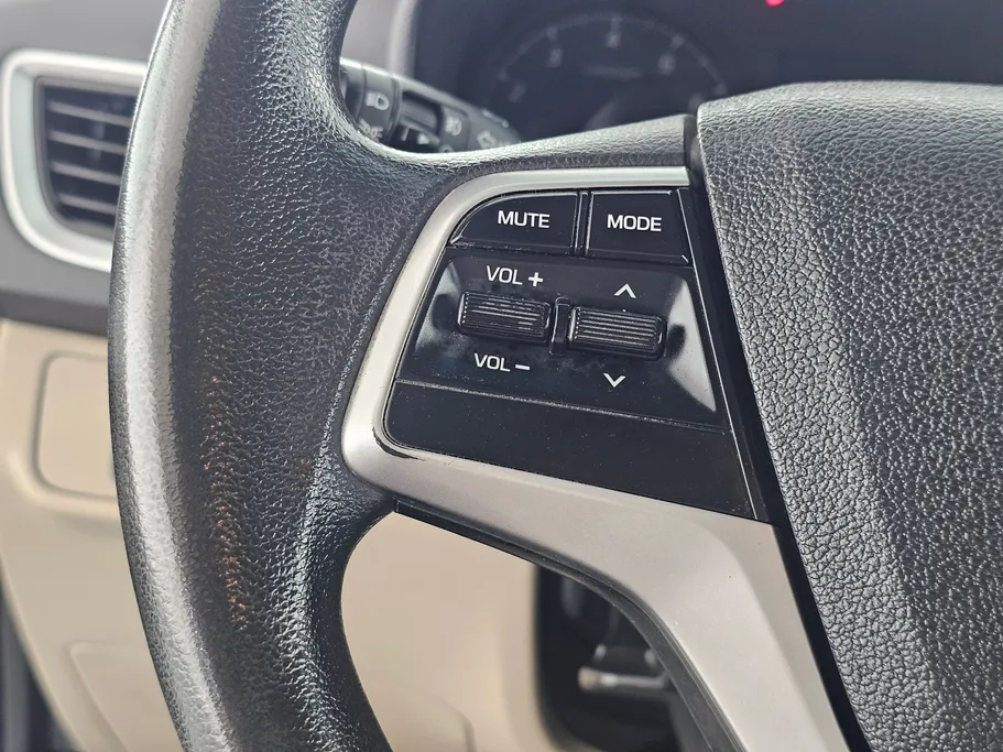 2022 Hyundai Accent Smart 