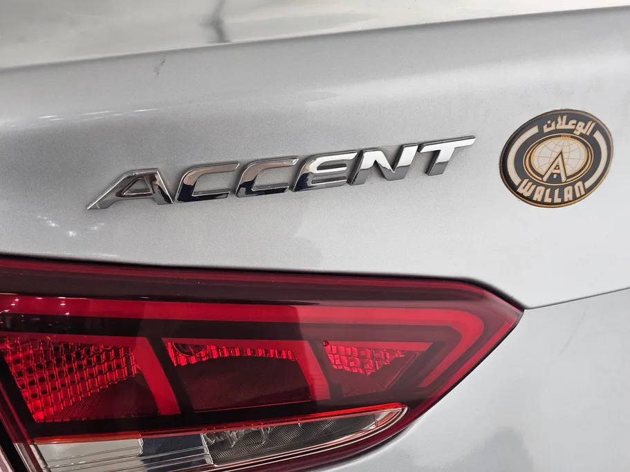 2022 Hyundai Accent Smart 