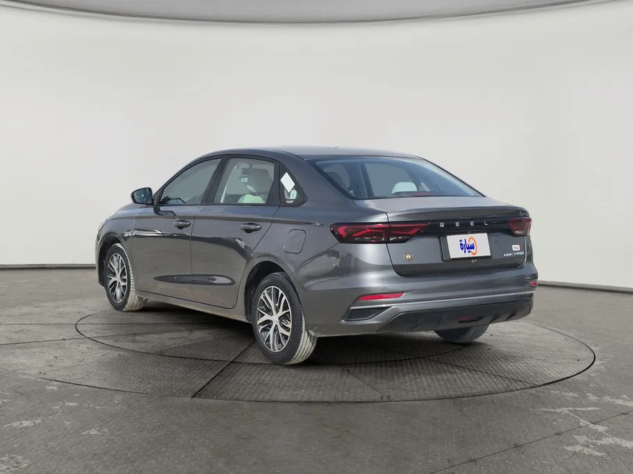 جيلي امجراند GS 2024 