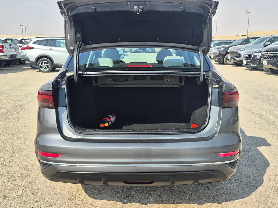 جيلي امجراند GS 2024 