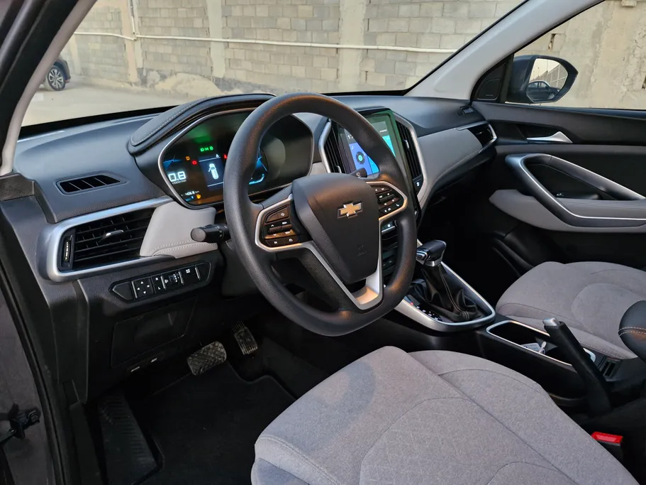 2024 Chevrolet Captiva LT 