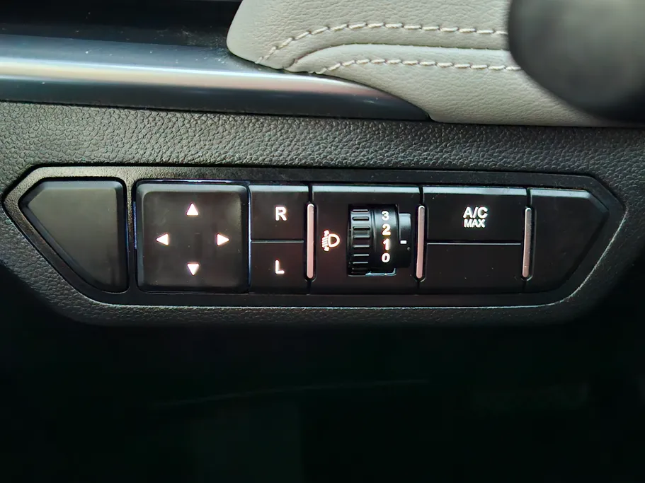 2024 Chevrolet Captiva LT 