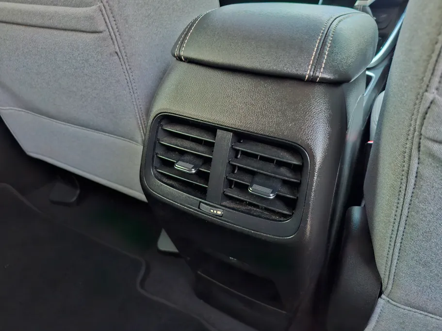 2024 Chevrolet Captiva LT 