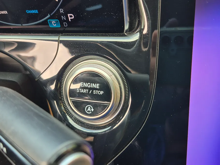 2025 Mercedes E 200 