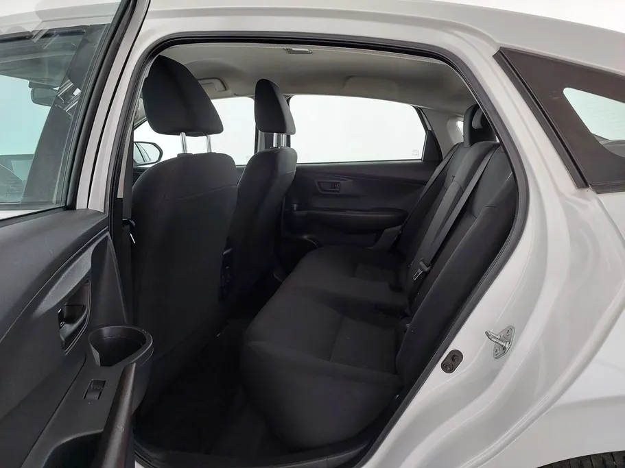 2023 Toyota Yaris  Y 