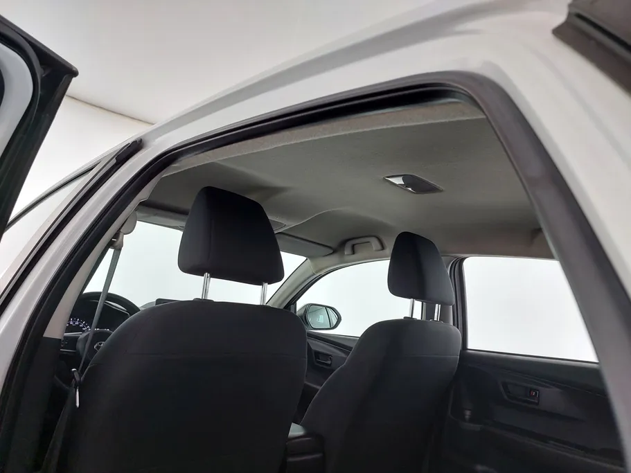 2023 Toyota Yaris  Y 
