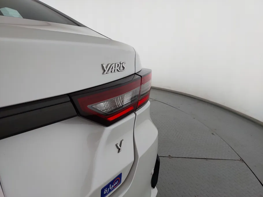 2023 Toyota Yaris  Y 