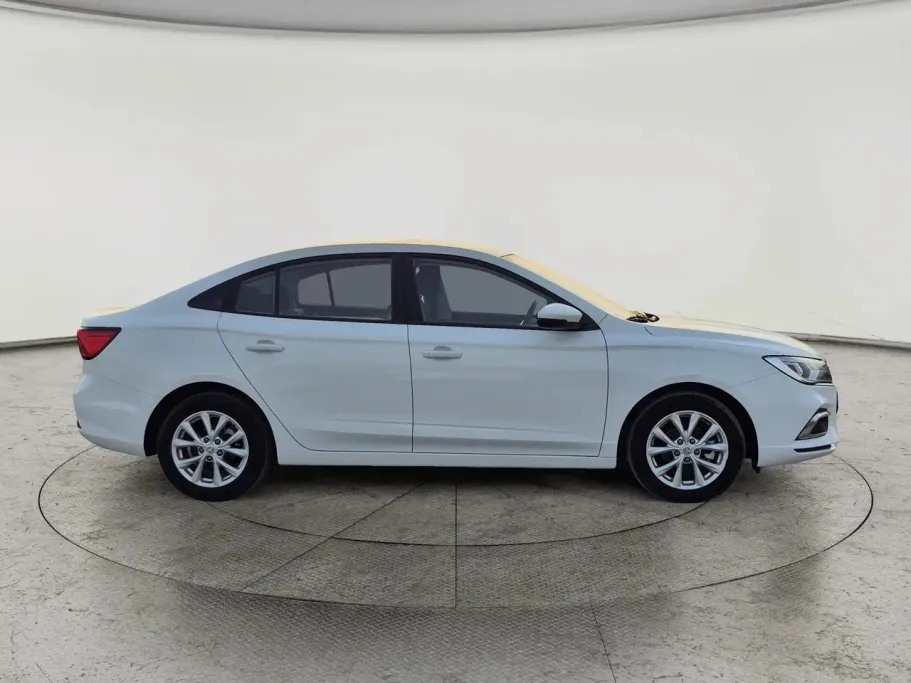 2025 MG 5 STD 