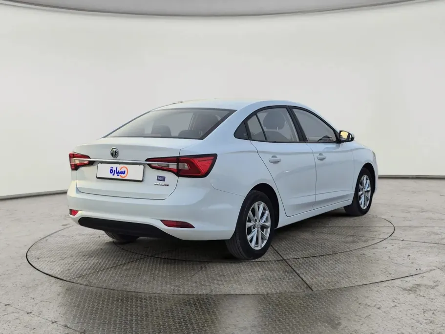 2025 MG 5 STD 