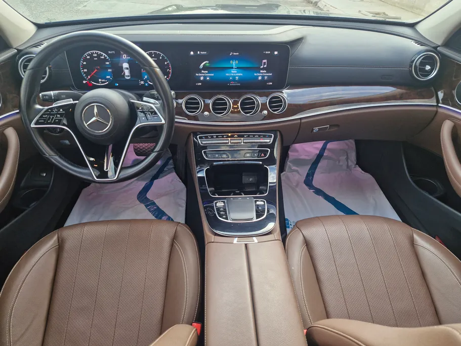 2022 Mercedes E 300 