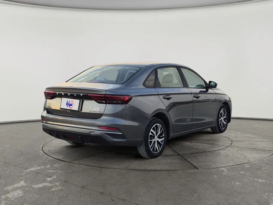 جيلي امجراند GS 2024 