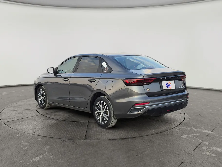 جيلي امجراند GS 2024 