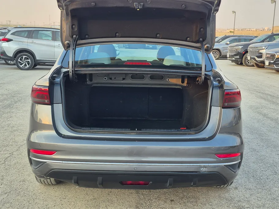 جيلي امجراند GS 2024 
