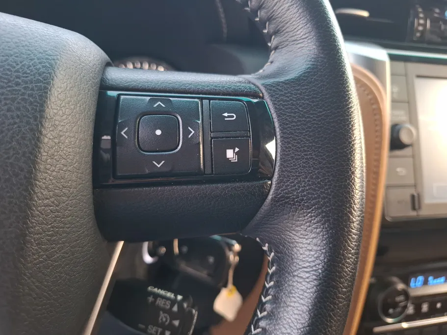 2023 Toyota Fortuner VX 