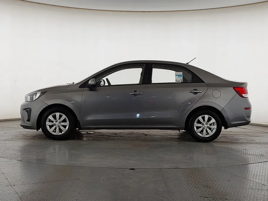 2022 Kia Pegas LX 