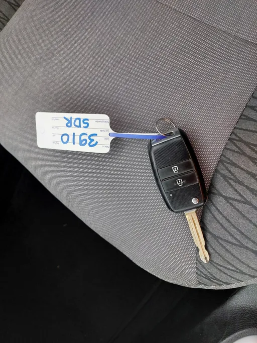 2022 Kia Pegas LX 