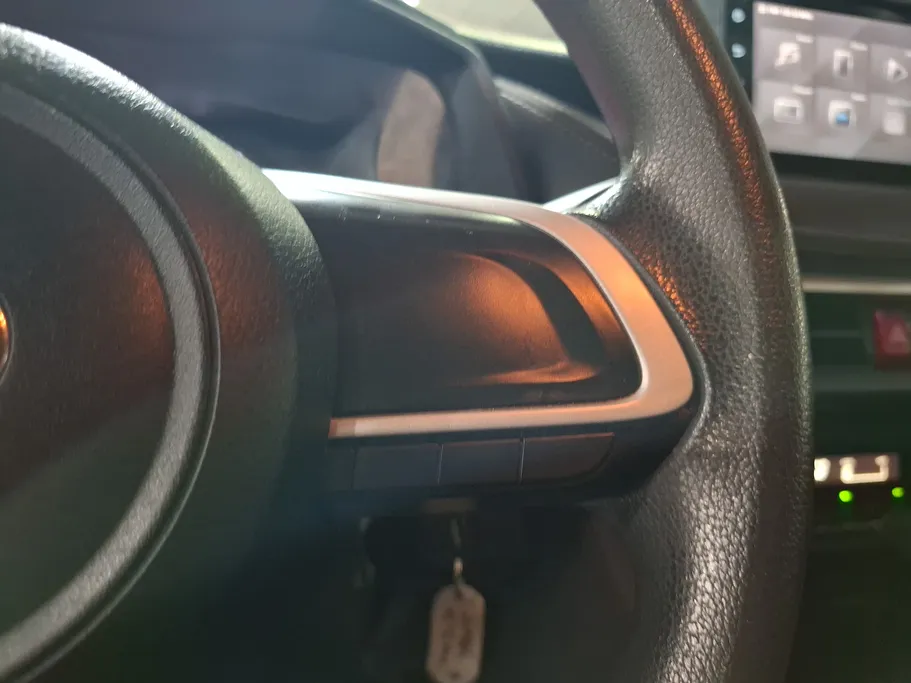 2023 Toyota Yaris  Y 