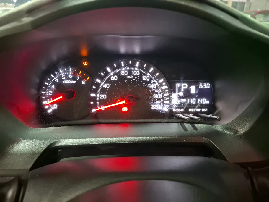 2023 Toyota Yaris  Y 