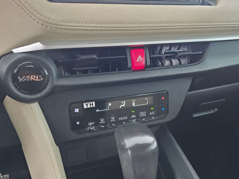 2024 Toyota Yaris  Y 