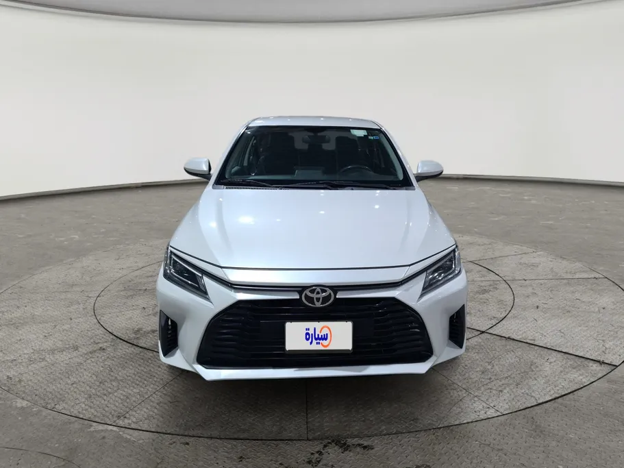 2024 Toyota Yaris  Y 