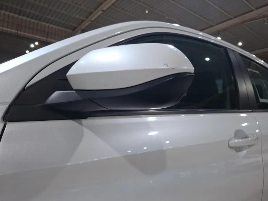 2024 Toyota Yaris  Y 
