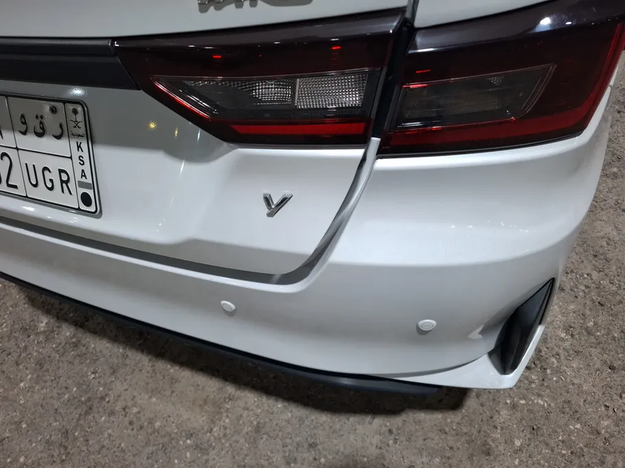 2024 Toyota Yaris  Y 