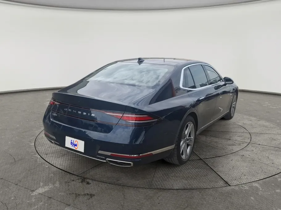 2025 Genesis G90 Platinum 