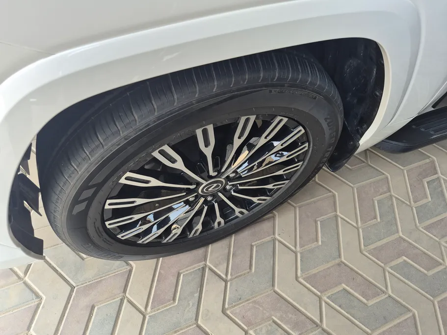 2022 Lexus LX 600 