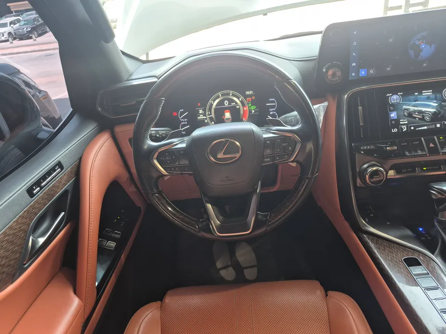 2022 Lexus LX 600 