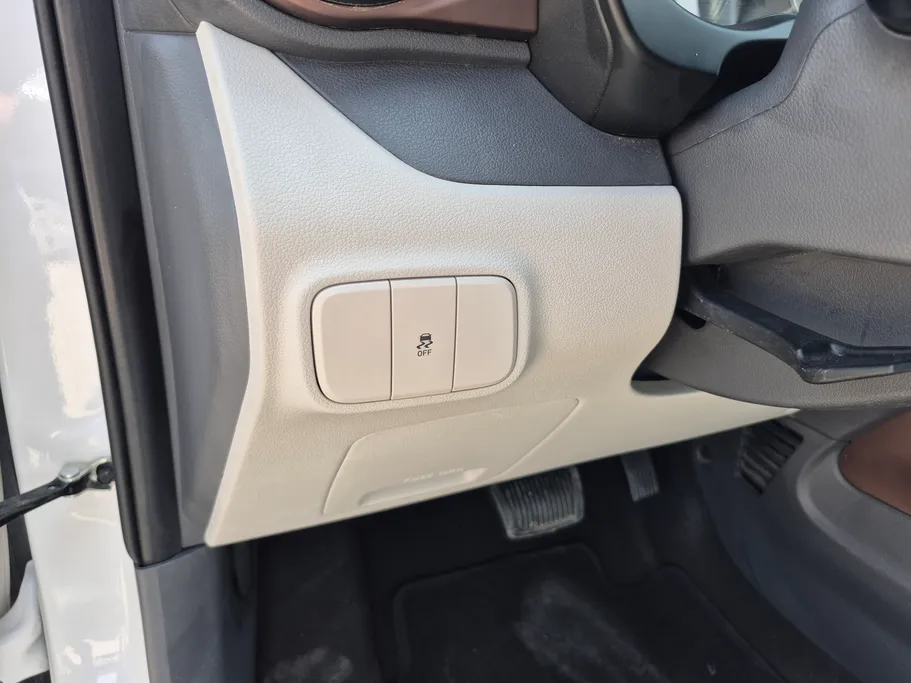 هيونداي Grand i10 فلييت 2024 
