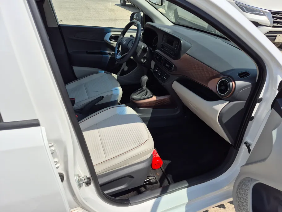 هيونداي Grand i10 فلييت 2024 