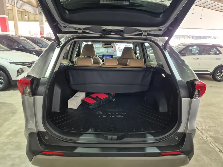 2024 Toyota RAV4 AD HEV 