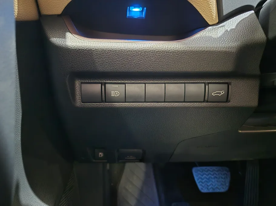 2024 Toyota RAV4 AD HEV 