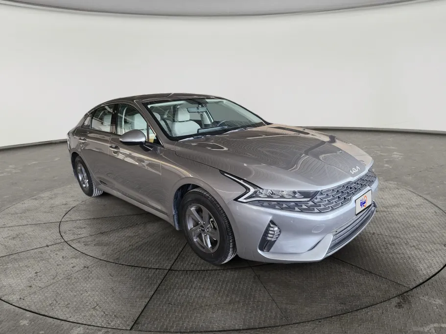 2023 Kia K5 GL 