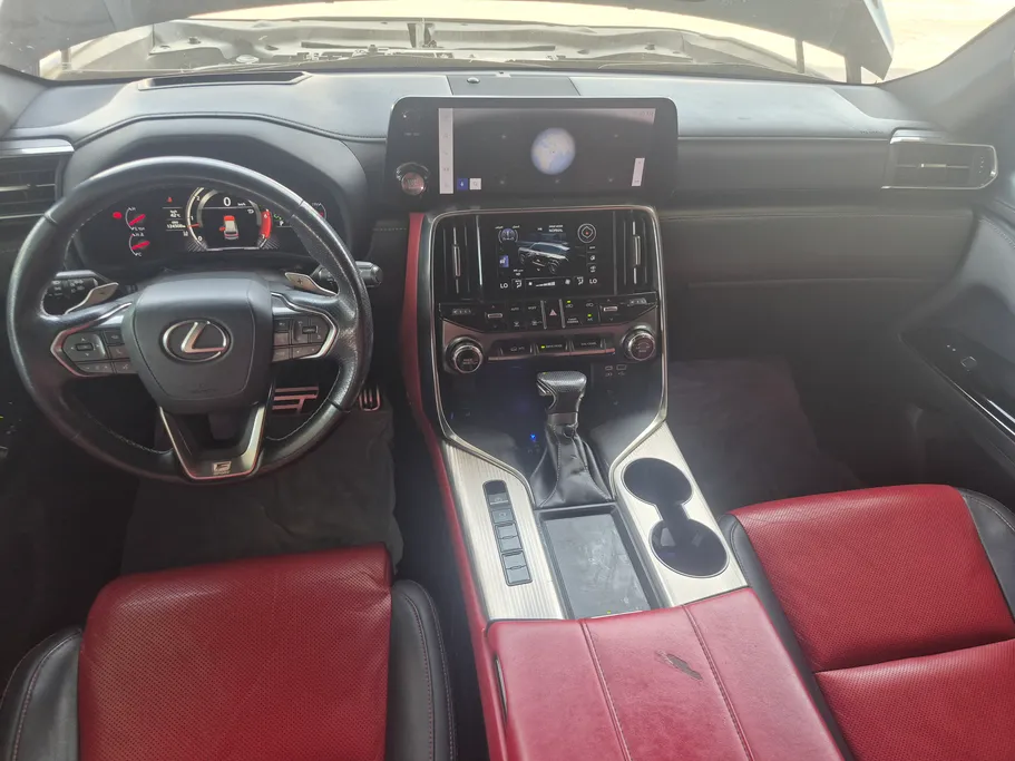 2022 Lexus LX 600 