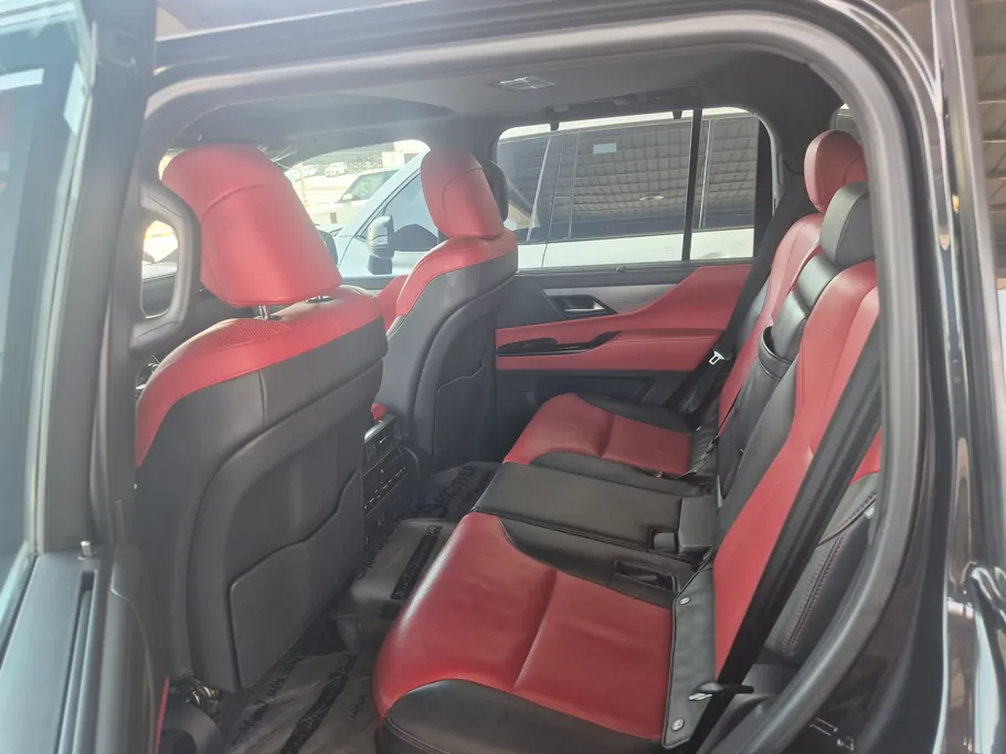 2022 Lexus LX 600 