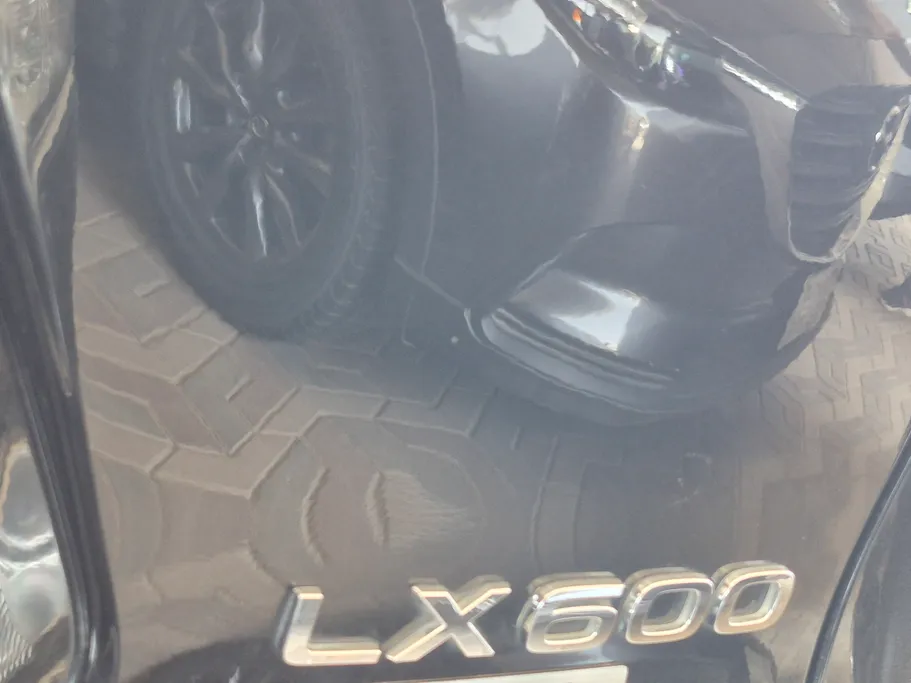2022 Lexus LX 600 