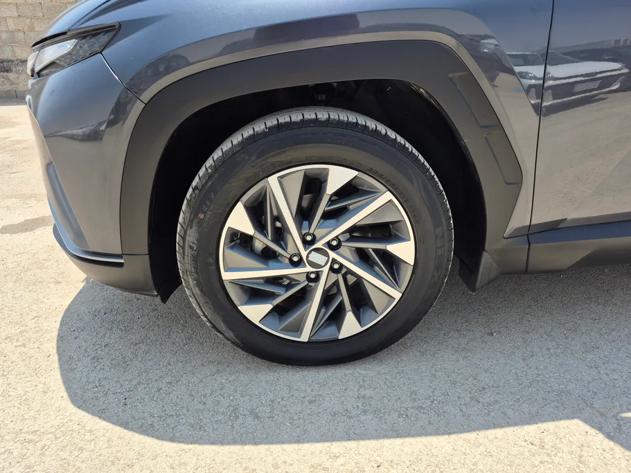 2023 Hyundai Tucson Smart 